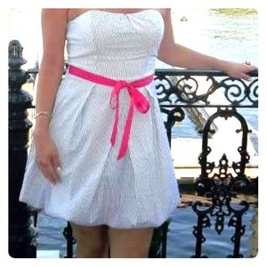 🛍 4/$20 - Strapless Bubble Baby Doll Dress